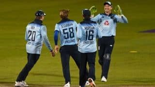IPL 2020: Australia, England Star Cricketers Request BCCI to Reduce Quarantine Duration in UAE