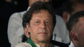 Imran Khan urges PTI supporters to stop targetting Ayesha Gulalai’s sister