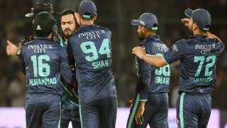 PAK vs ENG: पाकिस्तान की चौथे T20I में इंग्लैंड पर रोमांचक जीत, सीरीज 2-2 से बराबर