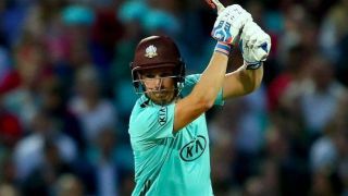 Vitality T20 Blast: Aaron Finch's 53-ball 102* keeps Surrey hoping