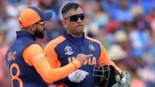 Some Would Find Having The Most Successful Captain in Team Threatening: Hussey on Why Kohli-Dhoni Relationship Works
