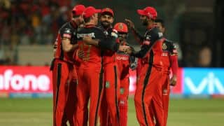 IPL 2017: RCB collective bowling limits RPS to 161/8