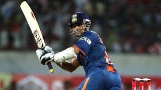 Sachin Tendulkar have the world record of Most Fours in one day cricket