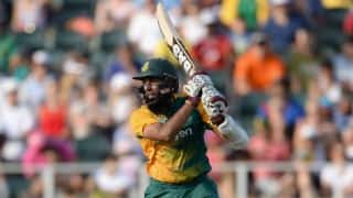 Hashim Amla dismissed for 58 by Moeen Ali against England in ICC T20 World Cup 2016