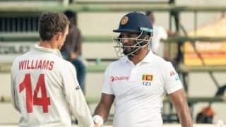 sean williams dimuth karunaratne cricket