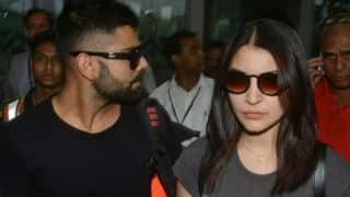 Kohli, Anushka spotted at Mumbai airport!