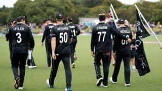 2nd ODI: Astle replaces Santner as New Zealand opt to bowl against Bangladesh
