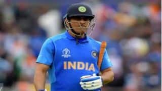 Pakistan cricket fraternity salutes MS Dhoni for an impactful career