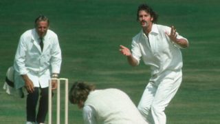 Top 10 dangerous bowlers of all-time