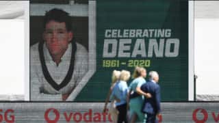 VIDEO:  special moment at the MCG in memory of Dean Jones Folded hands