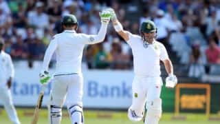 SA vs SL, 2nd Test, Day 1: Elgar’s hundred, Herath’s delayed arrival and other highlights