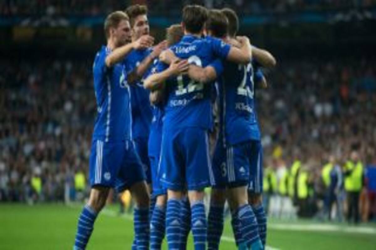 Bundesliga 15 16 Schalke Sink Monchengladbach 2 1 Cricket Country