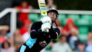 Ross Whiteley smashes 11 sixes in his innings of 35-ball 91