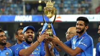 MS Dhoni asked Rohit Sharma to let Khaleel Ahmed hold the Asia Cup winning trophy