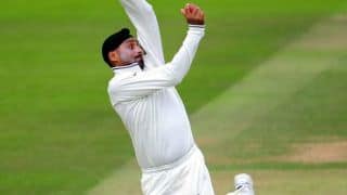 Harbhajan says he is not competing with Ashwin