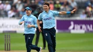England vs Sri Lanka, 3rd ODI: Tom Curran 4 wicket haul go vain, match abandoned, England win series by 2-0