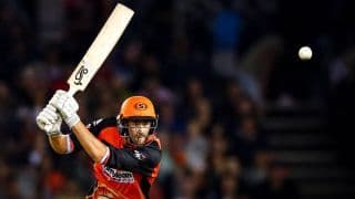 Ashton Agar ruled out of Big Bash League due to dislocated finger